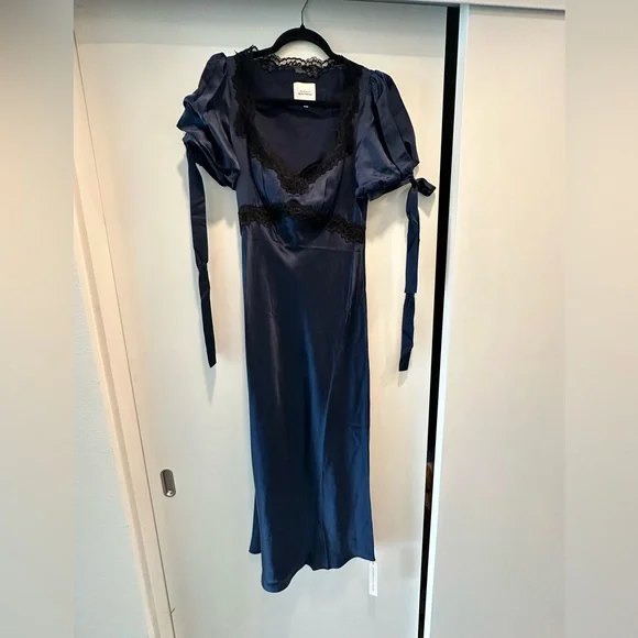 Reformation x Kacey Musgraves Stella Silk Dress Size 2 - Picture 5 of 6